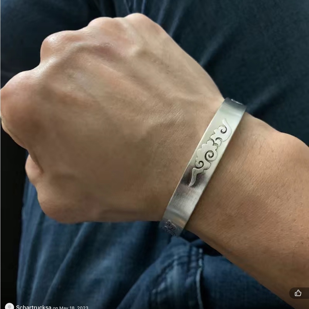 Xiangyun bracelet